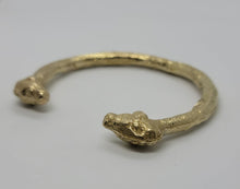 Load image into Gallery viewer, Azabache Bracelet